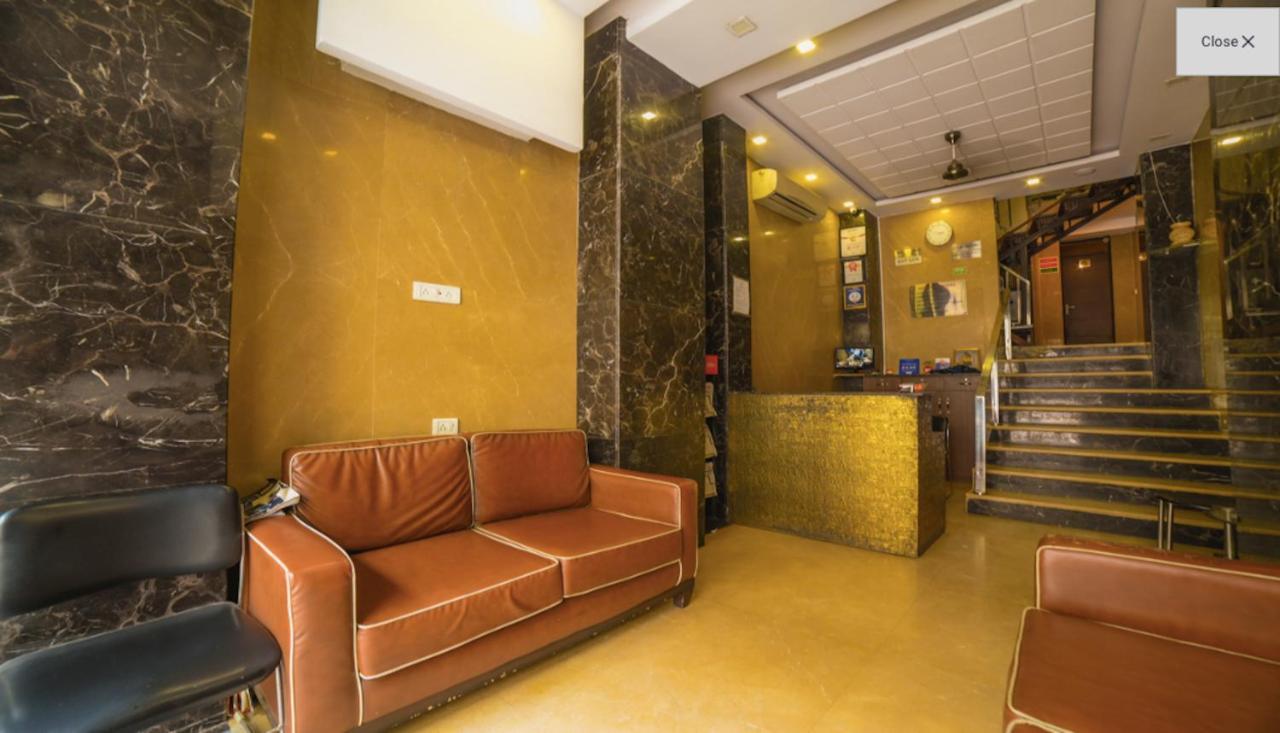 Hotel Pawan Plaza Near Sir Ganga Ram Hospital Delhi  Buitenkant foto