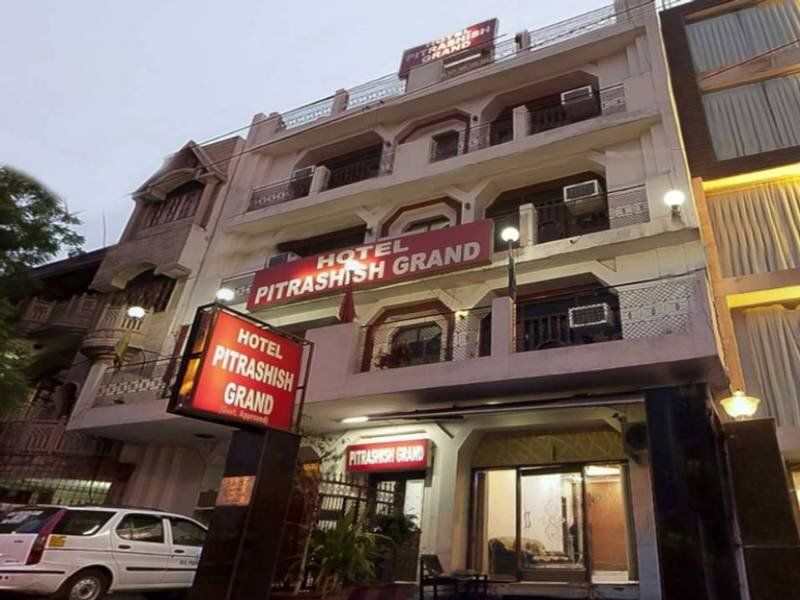 Hotel Pawan Plaza Near Sir Ganga Ram Hospital Delhi  Buitenkant foto