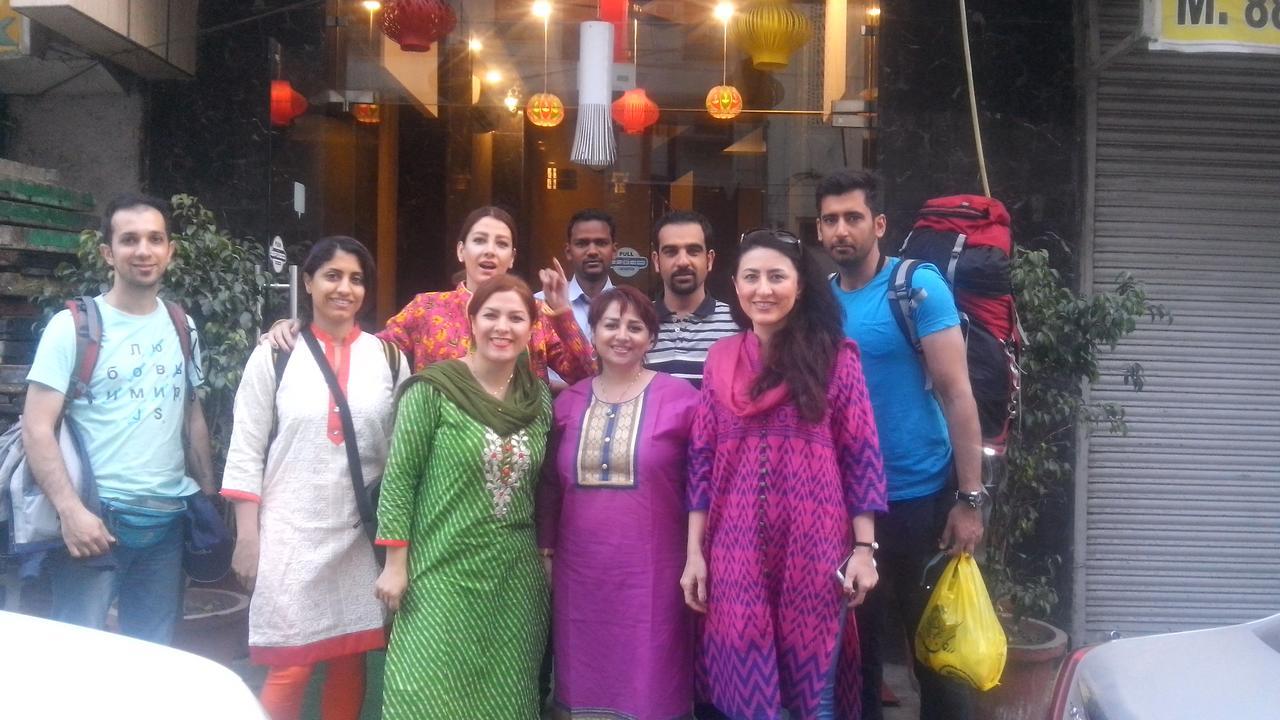 Hotel Pawan Plaza Near Sir Ganga Ram Hospital Delhi  Buitenkant foto